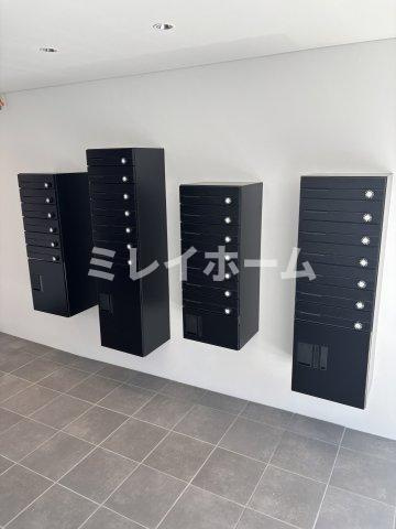GENOVIA大森町のエントランス