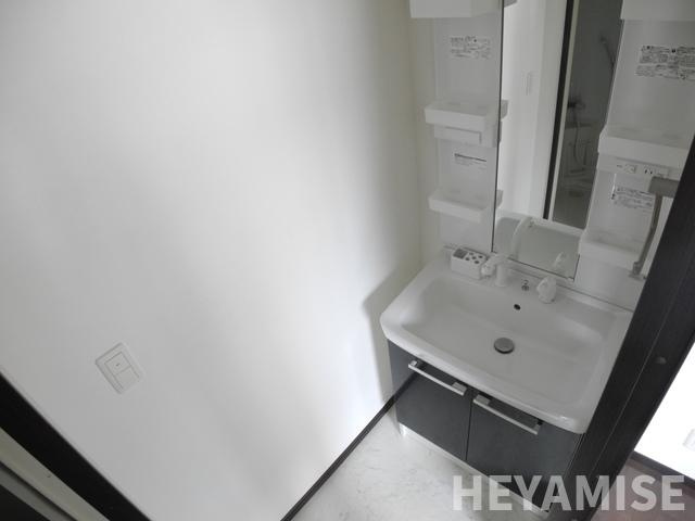 ネクスト賑町の洗面所|※同間取りの別の階のお部屋の写真です※