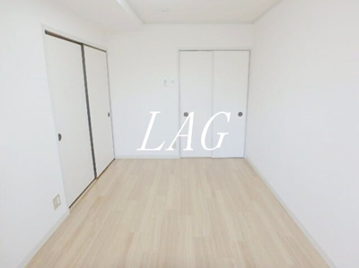 【居間・リビング】 | マリクレエル六の坂 | 洋室のお部屋です。