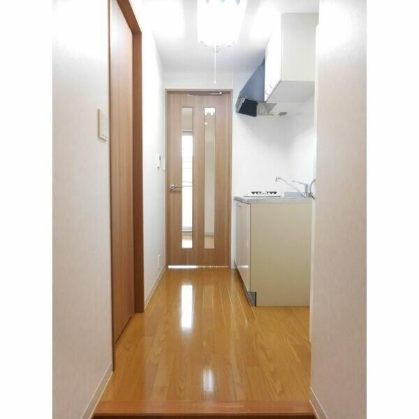 さいたま市浦和区上木崎１丁目の賃貸マンションの玄関