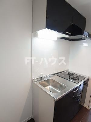Ｒｅｆｉｎｄ　ＭＡＫＵＨＡＲＩ　２０２のキッチン