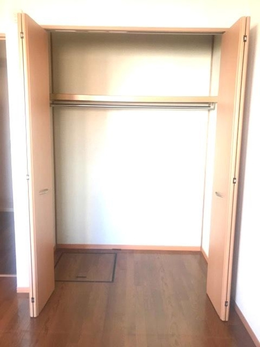 プリウスの収納