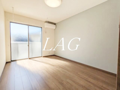 【居間・リビング】 | 西大宮Ｔ＆Ｔ | 洋室のお部屋です。