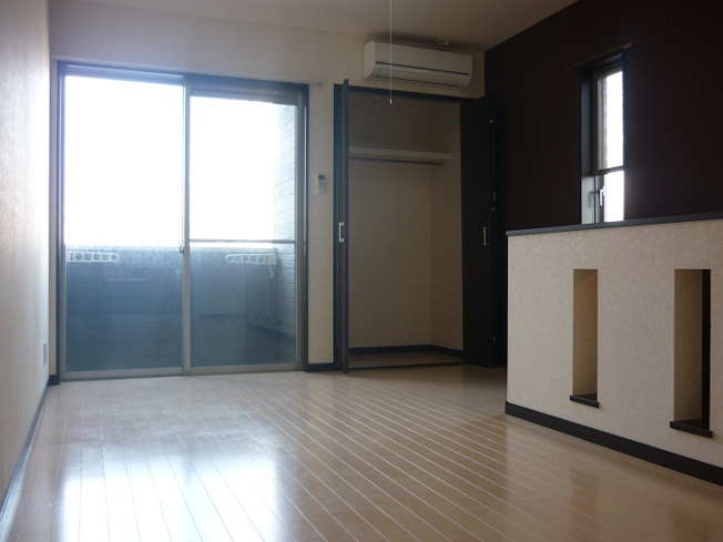 【内装】 |  MAISONETIC I House