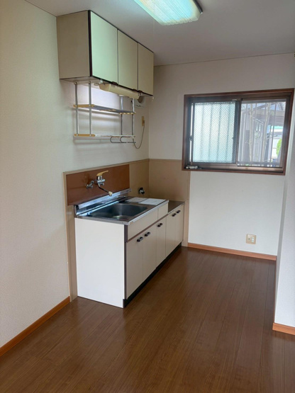 【居間・リビング】 | アルフォンスアカギB | 類似部屋の写真となります。