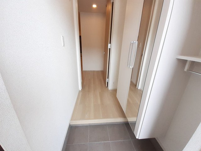 朝倉郡筑前町中牟田のアパートの玄関|毎日通る玄関はこちらです