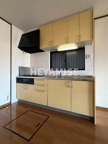 岩屋町戸建のキッチン