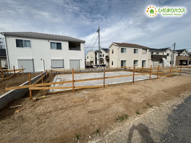 鴻巣市滝馬室　新築戸建　ブルーミングガーデン　02