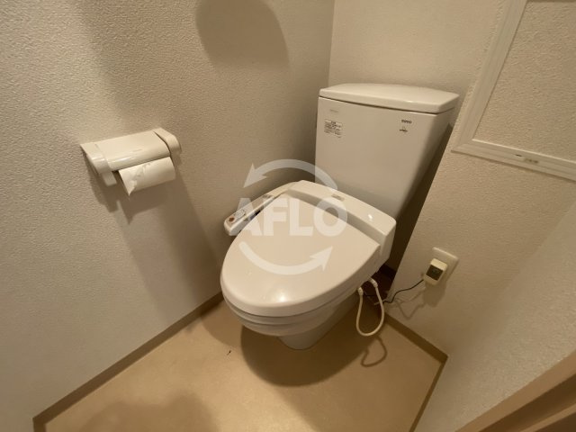 グリッドコート天神橋のトイレ|グリッドコート天神橋　温水洗浄便座