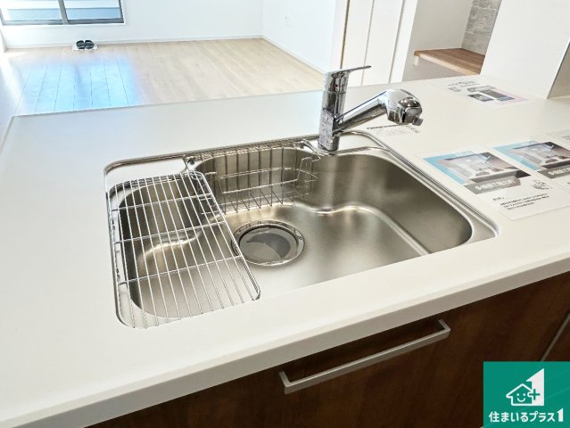 ■尼崎市尾浜町　第1期　新築一戸建ての設備|広々としたシンクで食器洗いも楽々！