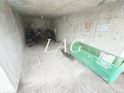 【その他共用部分】 | イーグル下高井戸 | 敷地内ゴミ置き場です。