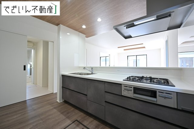 【キッチン】 | GRAFARE北本市東間4期　新築住宅 | ≪1号棟≫
現地(2026年10月撮影)