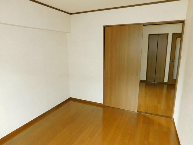 【洋室】 | アールズコート２ | ※同建物同型別のお部屋