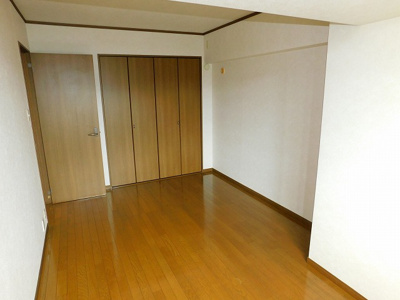 【エントランス】 | アールズコート２ | ※同建物同型別のお部屋