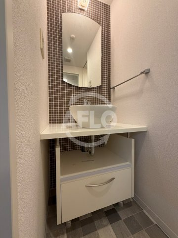 ディアグランデ難波東の独立洗面台|ディアグランデ難波東　独立洗面