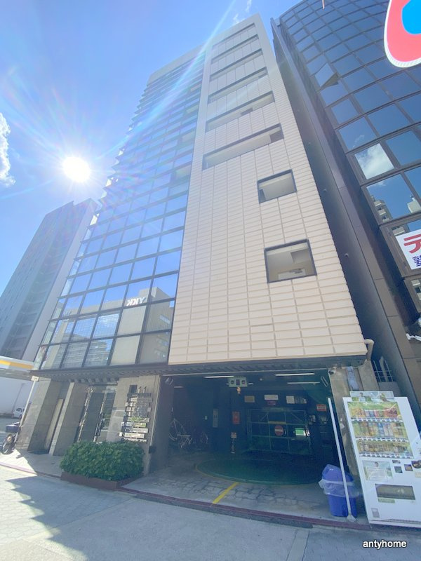 VALLY-4の外観