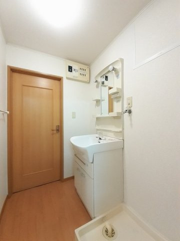パストラル御幸の洗面所|使いやすい洗面所です