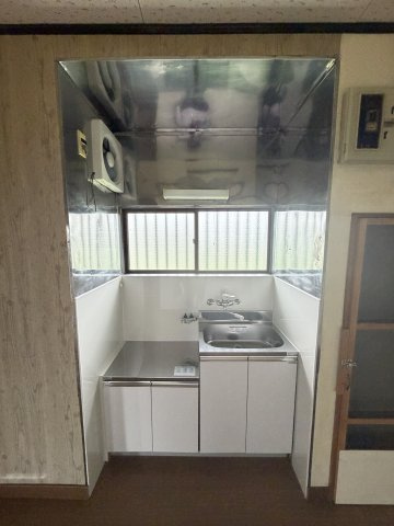 木更津市吾妻戸建のキッチン