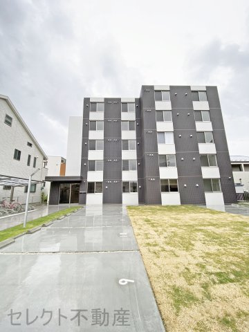 クレストタップ名古屋ウエストの外観