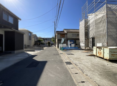 【前面道路含む現地写真】 | 伏見区向島庚申町　3区画分譲地《1号棟》新築戸建