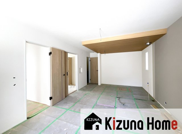 【居間・リビング】 | 伏見区向島庚申町　3区画分譲地《1号棟》新築戸建
