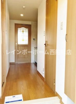 サンパレス弐番館の玄関