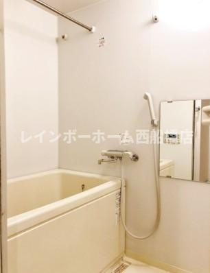 サンパレス弐番館の浴室
