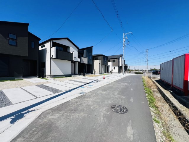 高浜市神明町6丁目5番19の一部『仲介手数料無料』新築一戸建て・建売の前面道路含む現地写真