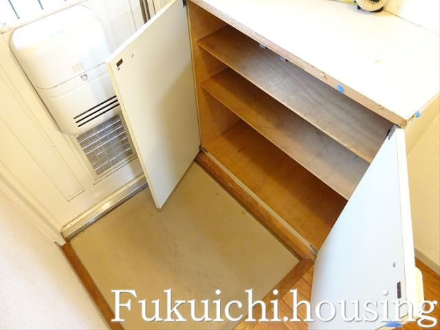 ガーデンハウス豪徳寺の玄関