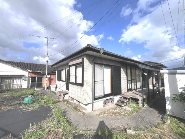 串間市上町　菜園付きの一戸建て住宅ですの外観
