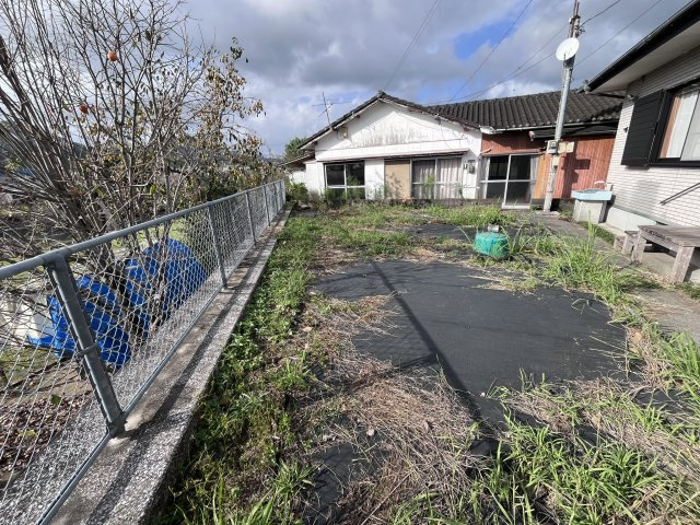 串間市上町　菜園付きの一戸建て住宅ですの庭