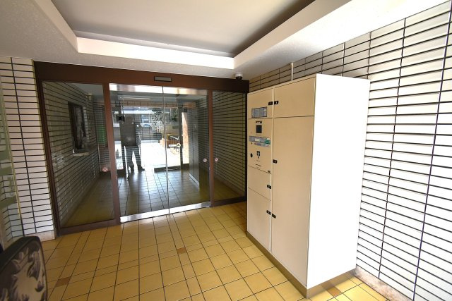 ライオンズマンション小田原のエントランス