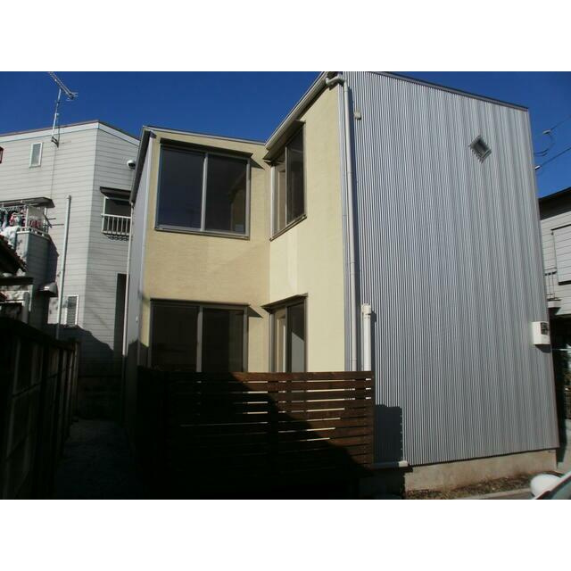 ｃｕｂｅ　Ｅ１の外観