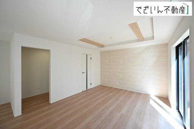 【居間・リビング】 | GRAFARE北本市東間4期　新築住宅 | ≪3号棟≫
現地(2026年10月撮影)
