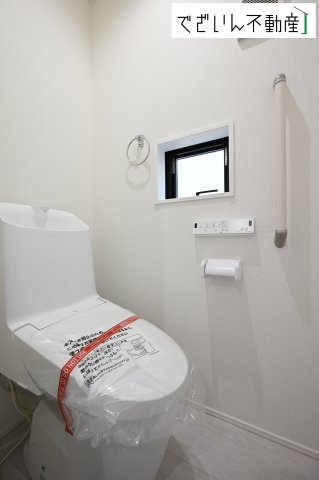 【トイレ】 | GRAFARE北本市東間4期　新築住宅 | ≪3号棟≫
現地(2026年10月撮影)