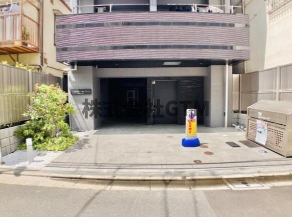 【エントランス】