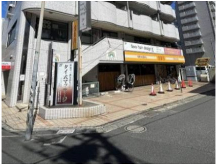 市川市南行徳１丁目の賃貸マンションのエントランス