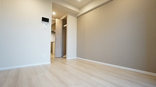【居間・リビング】 | Log登戸station west