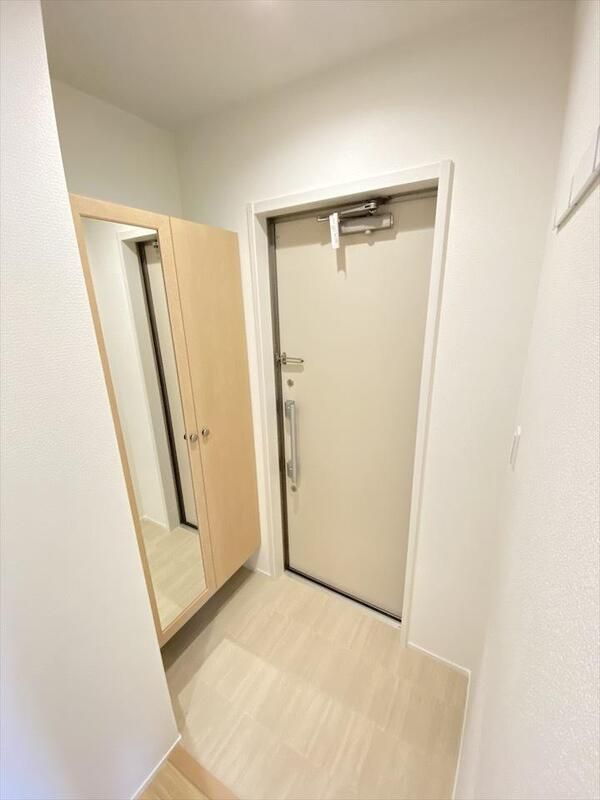 ｃｏｚｙ　ｃｏｕｒｔ　千里山田II番館の玄関