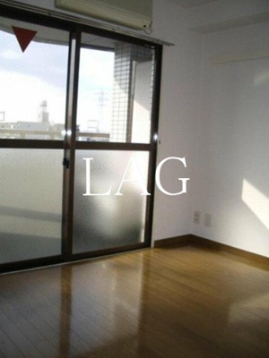【居間・リビング】 | 荻原マンション | 洋室のお部屋です。