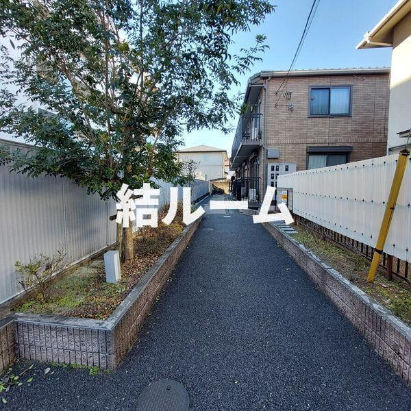 練馬区豊玉北１丁目のアパートのエントランス