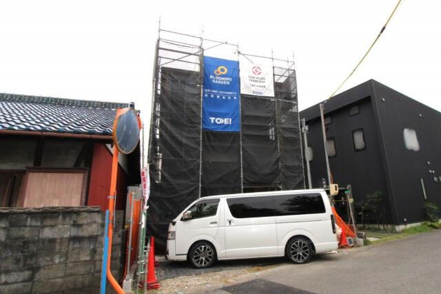 仲介手数料無料）江南市飛高町栄１棟／１期１号棟の前面道路含む現地写真|10月4日 北東から撮影