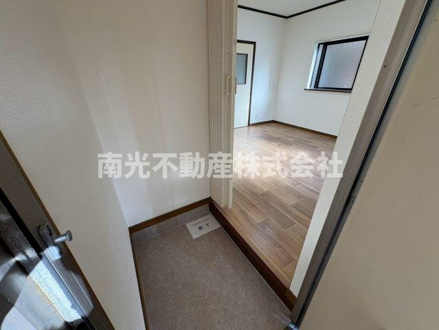 プラザハピネス小若江の玄関