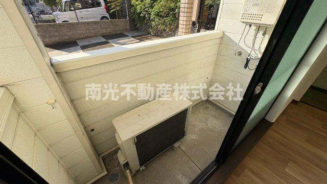 プラザハピネス小若江のバルコニー