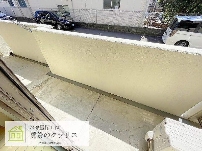 エスポアール西大路のバルコニー