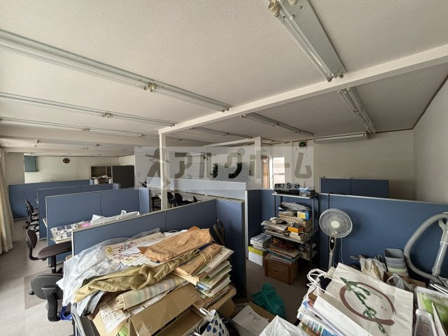 柏原市古町１丁目の店舗一部の内装