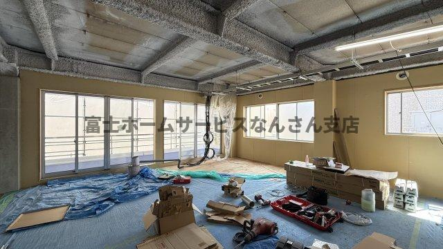 永南NAMBAビルの内装