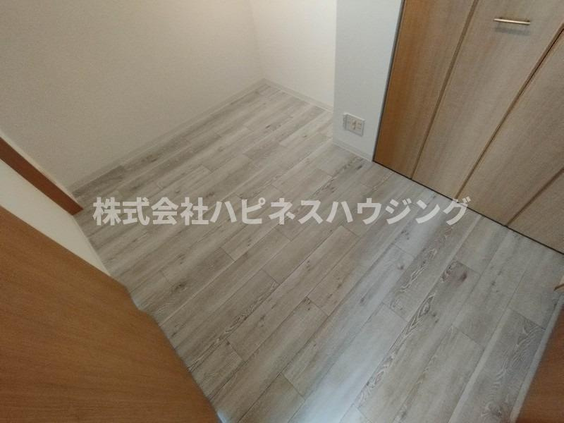 クレール柏の洋室