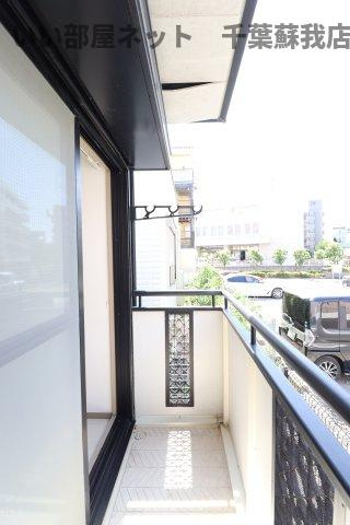 アローンヒルズのバルコニー|バルコニー付きです