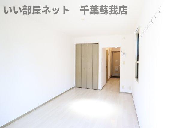 アローンヒルズの洋室|使い勝手のいい洋室です